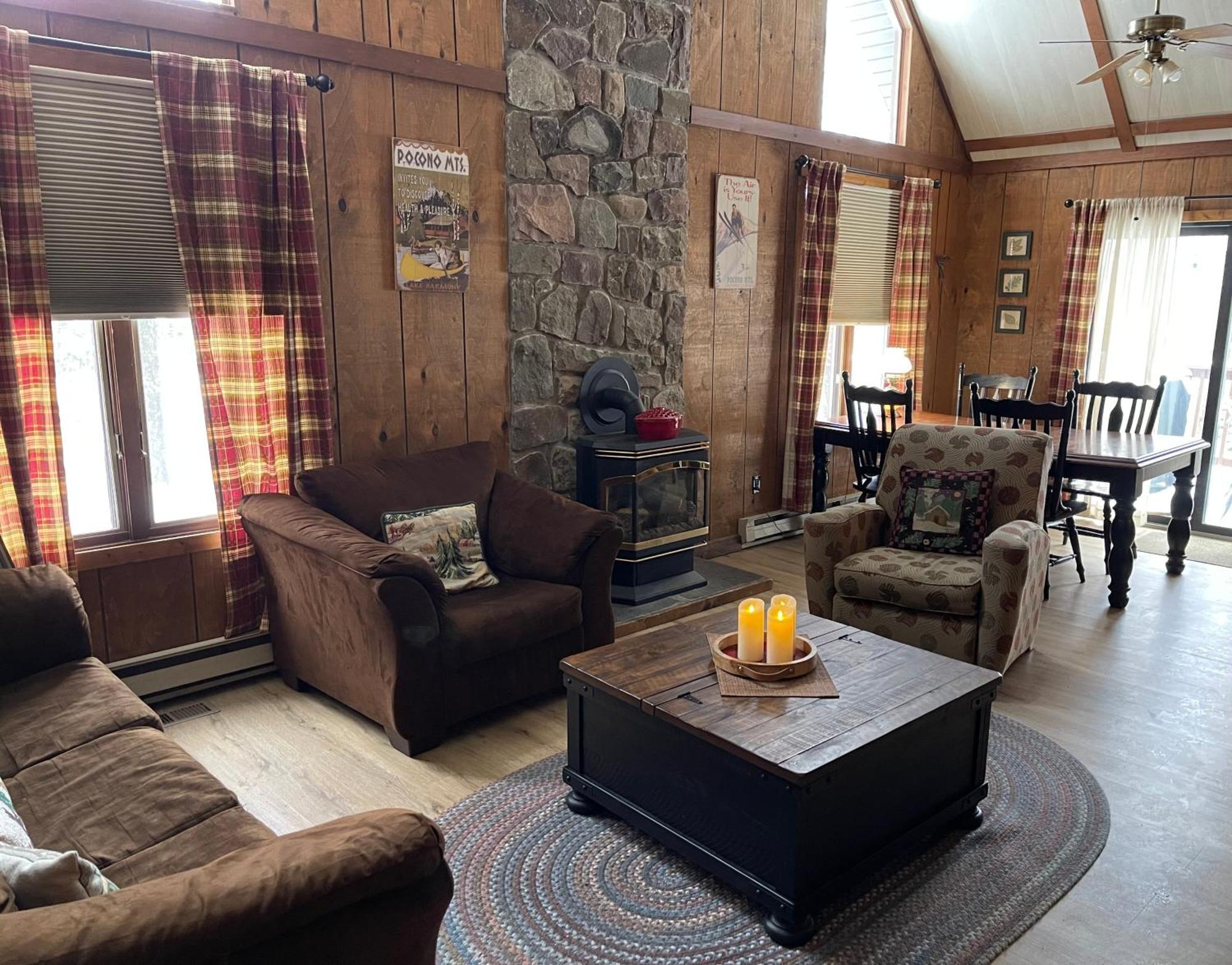 Pocono Mountain View Lake House In Lake Harmony Kültér fotó